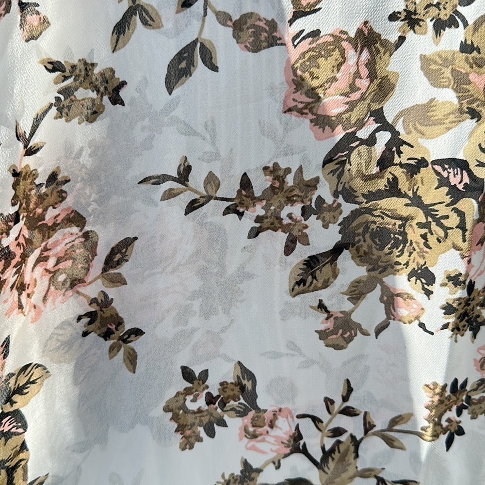 CHARLOTTE Russe Floral Kimono- Women’s Size Medium - Picture 2 of 7